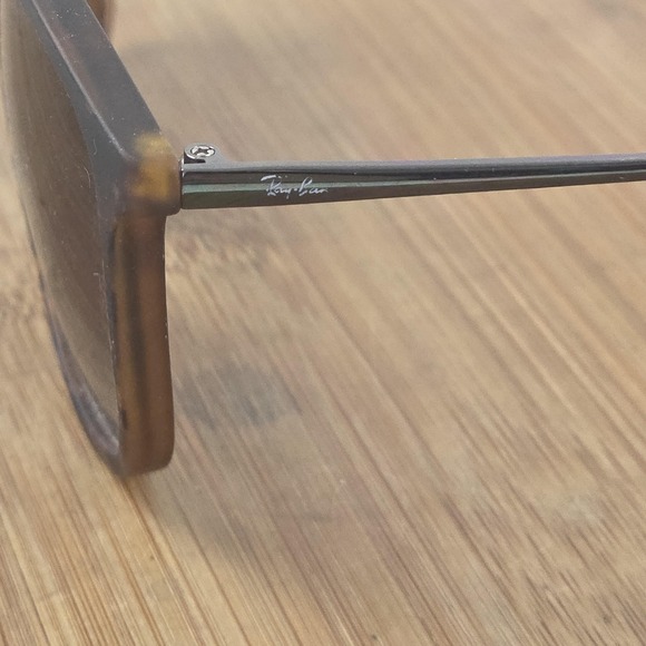 Ray-Ban RB4187 Chris Sunglasses 54mm Brown Tortoise Polarized Made Italy 622/8G - Picture 4 of 16